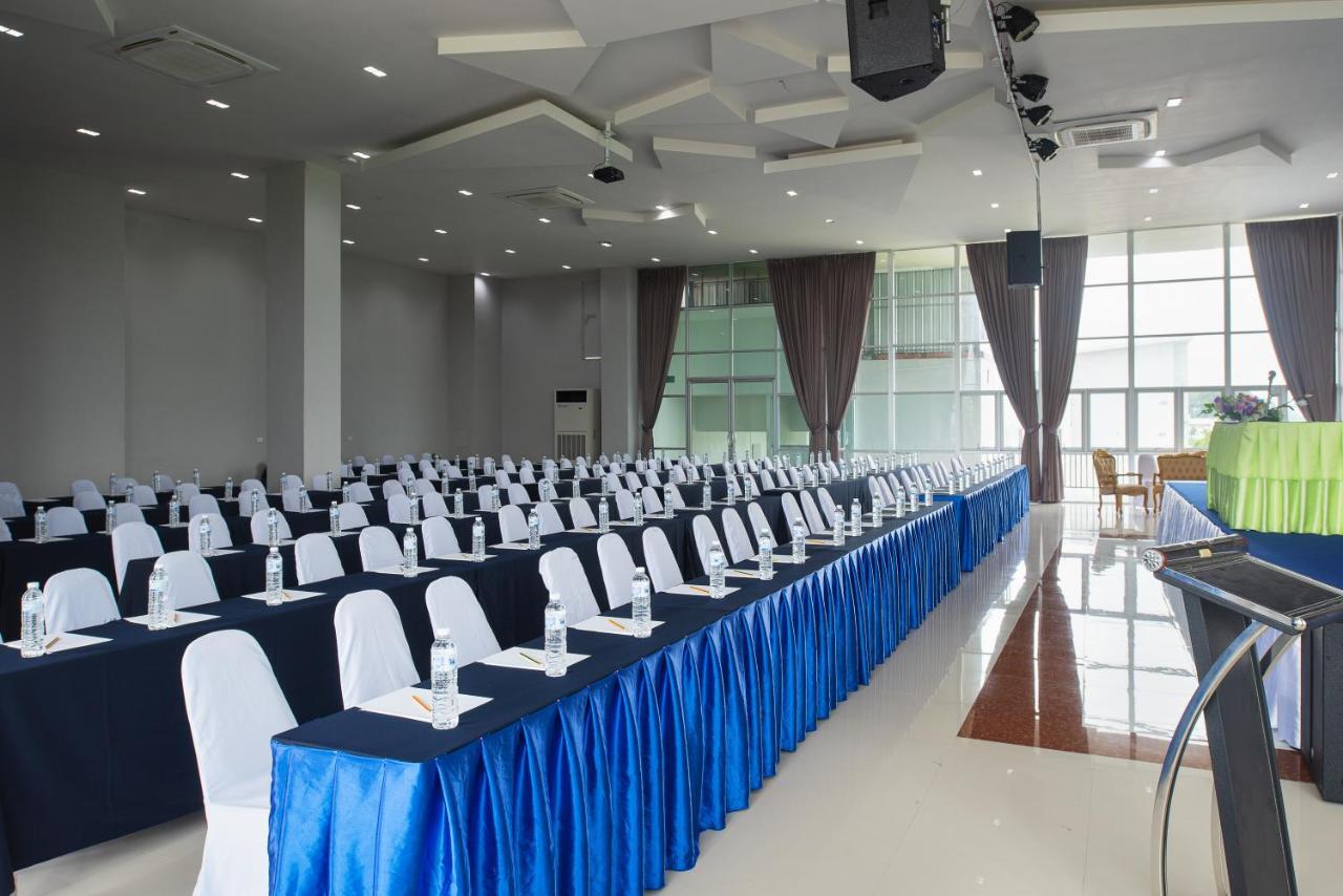Eco Inn Prime Nakhon Si Thammarat Bagian luar foto